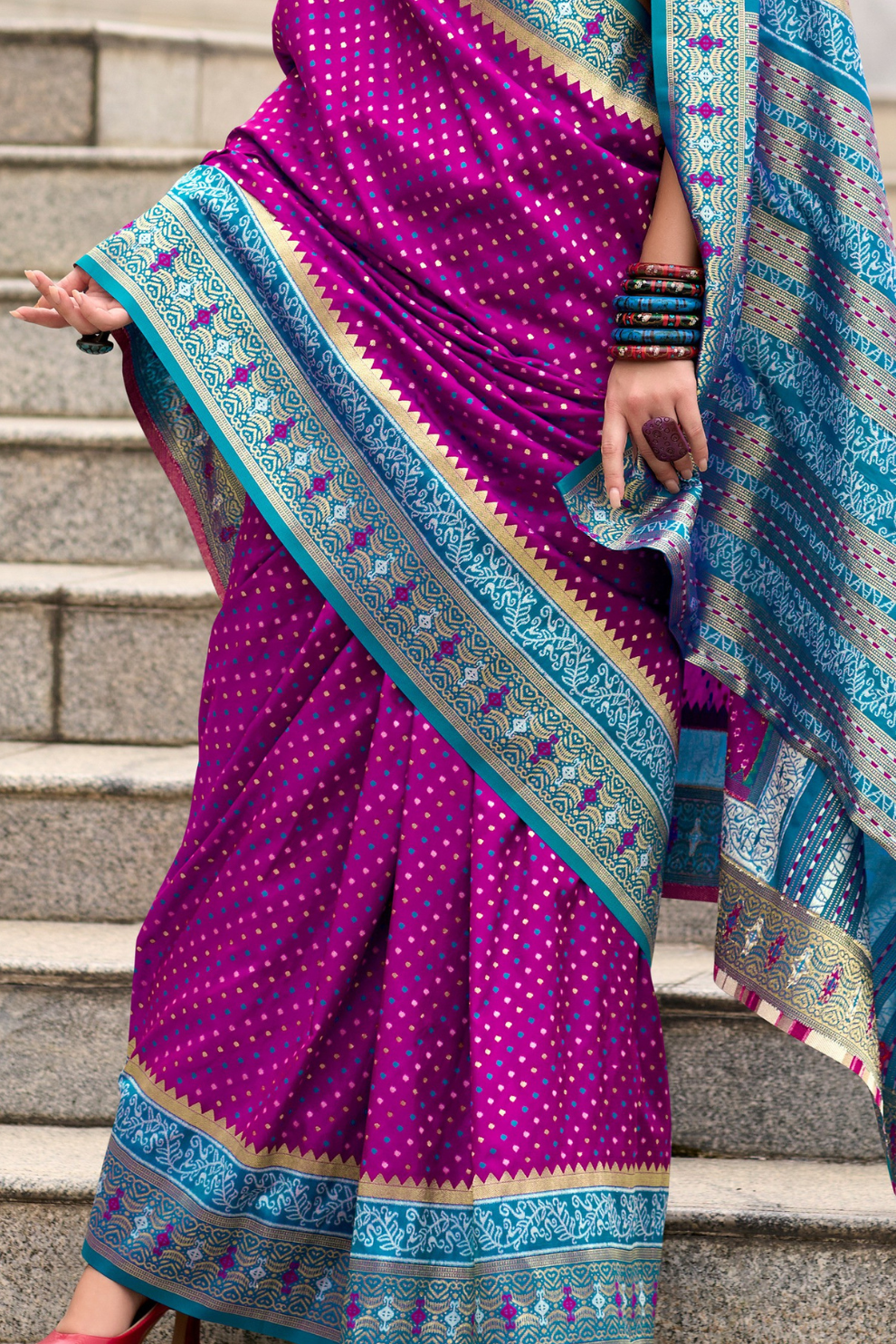 Royal Grace – Pure Soft Banarasi Silk Saree with Rich Zari Weaving - LaVante Fashion