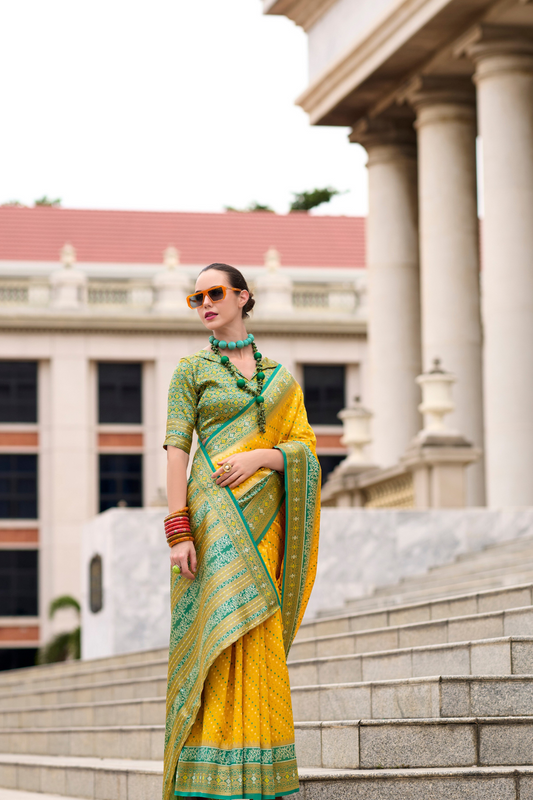 Royal Grace – Pure Soft Banarasi Silk Saree with Rich Zari Weaving - LaVante Fashion