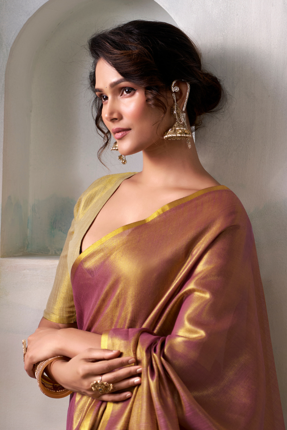 Lightweight Tissue Silk Saree with Luxurious Glow Finish
