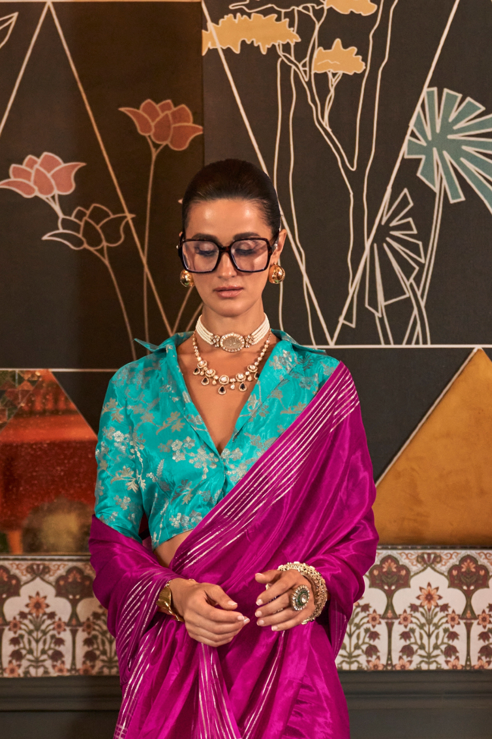 Pure Viscose Handloom Saree with Contrast Heavy Blouse