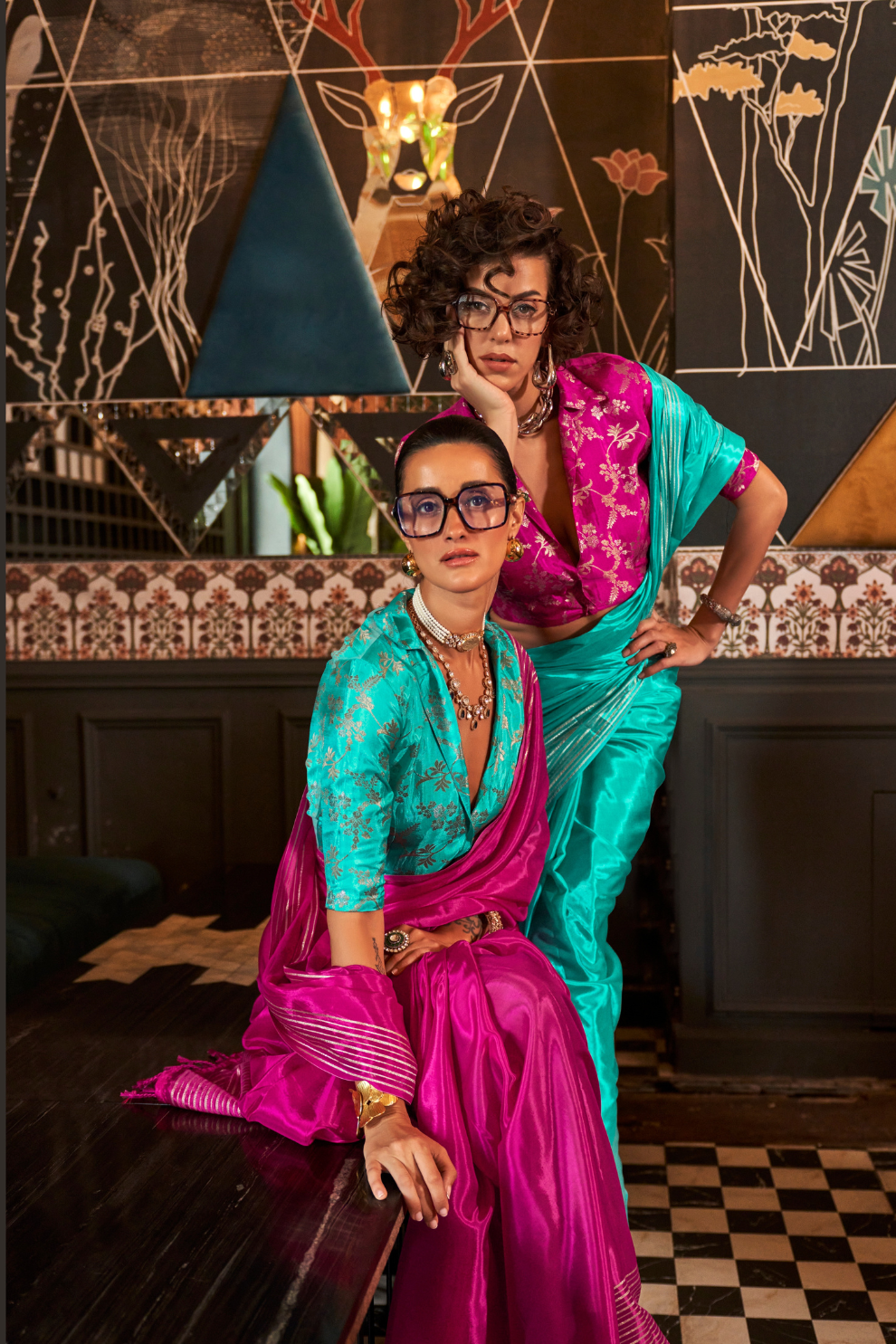 Pure Viscose Handloom Saree with Contrast Heavy Blouse