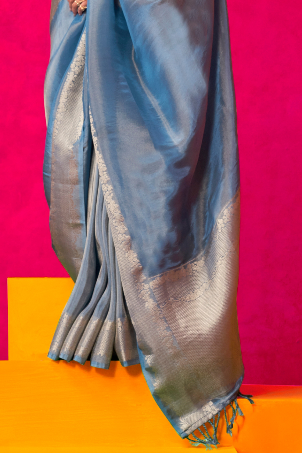 Elegant Tissue Silk Saree with Subtle Shine and Lightweight Grace
