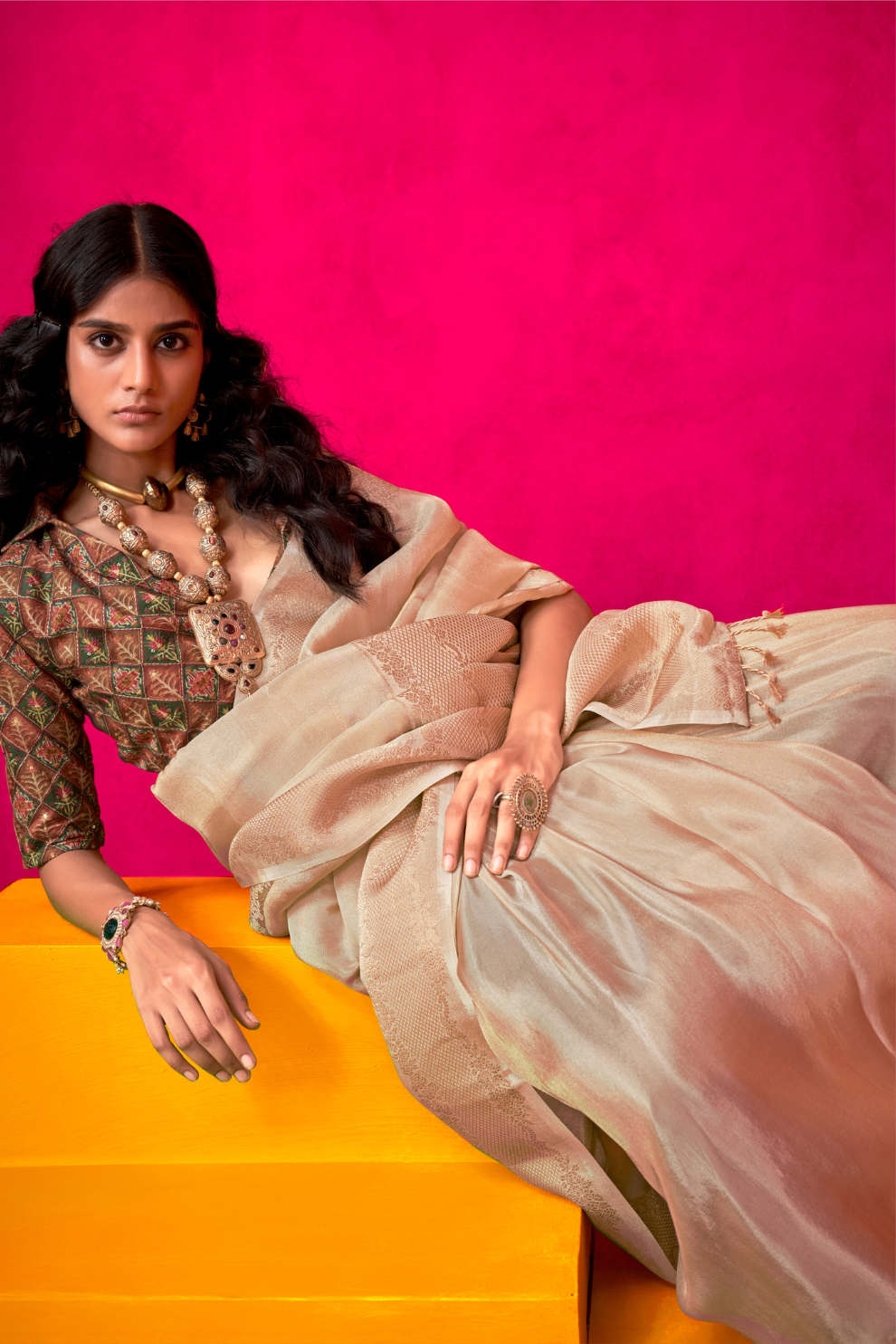 Elegant Tissue Silk Saree with Subtle Shine and Lightweight Grace