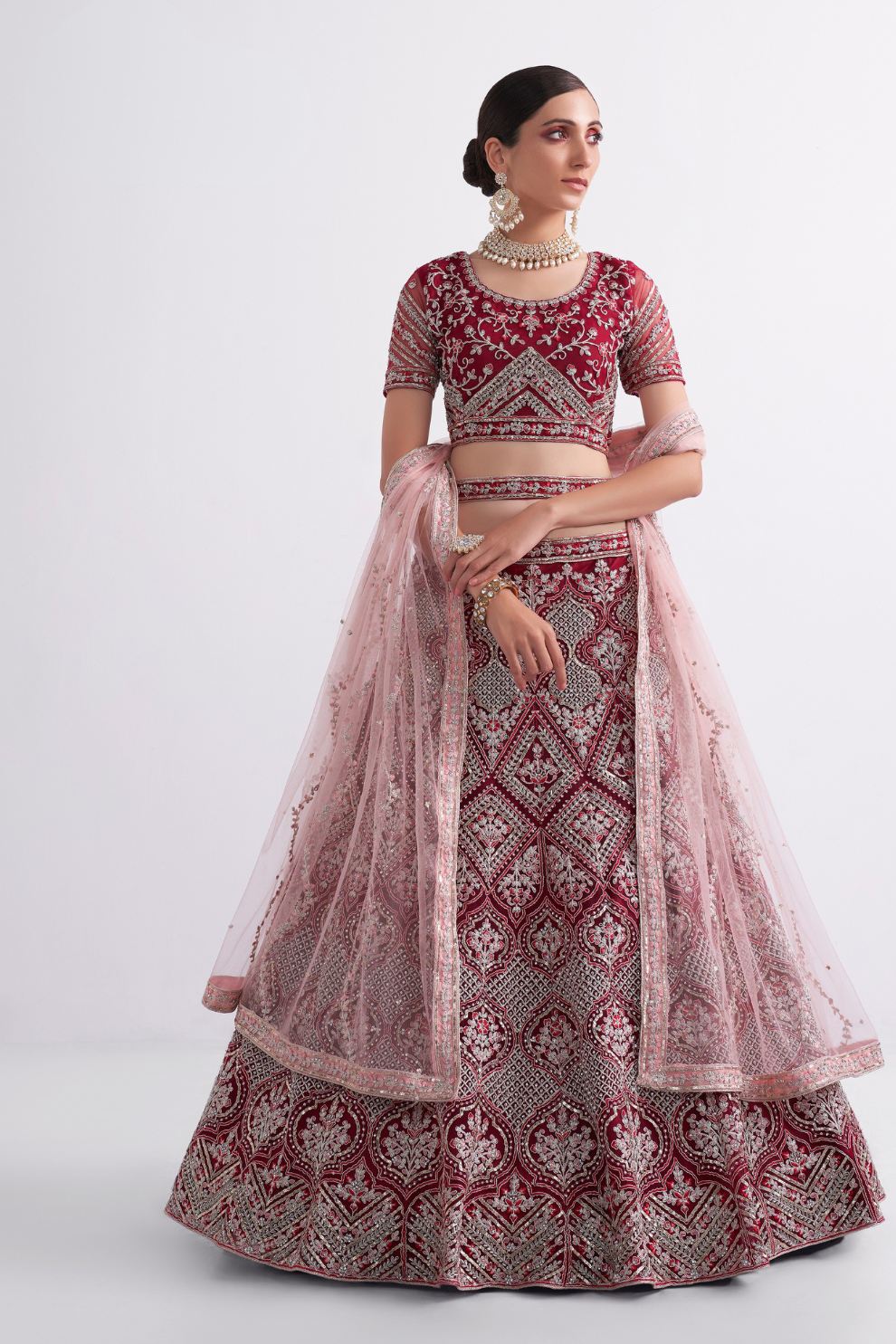Graceful Wedding Lehenga Choli In Net Fabric With Embroidery Work