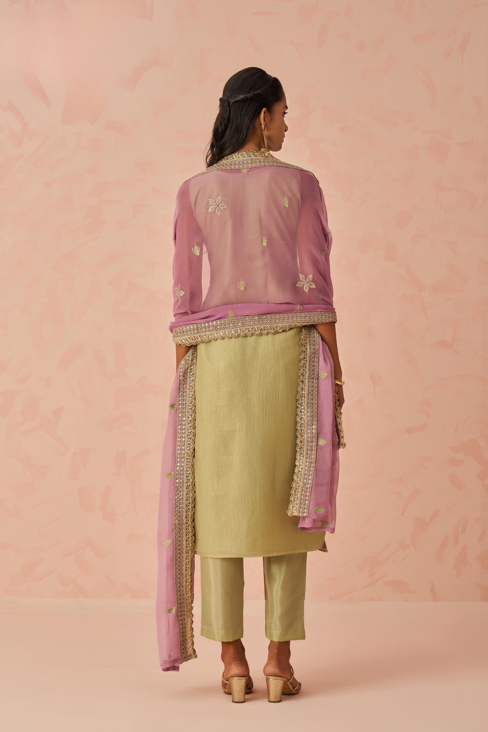 Stylish Fancy Kurtis – Perfect Blend of Tradition & Fashion