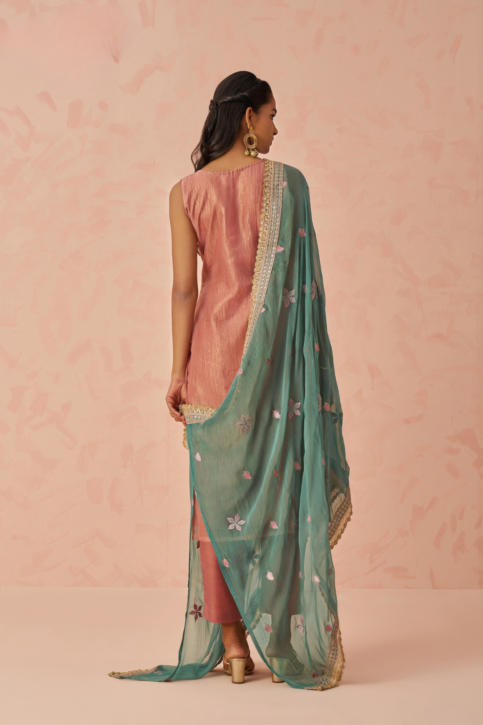 Stylish Fancy Kurtis – Perfect Blend of Tradition & Fashion