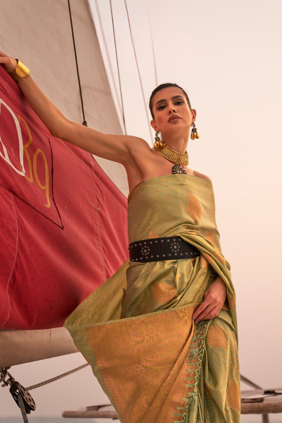 Satin Dual Tone Silk Saree with Elegant Sheen Finish