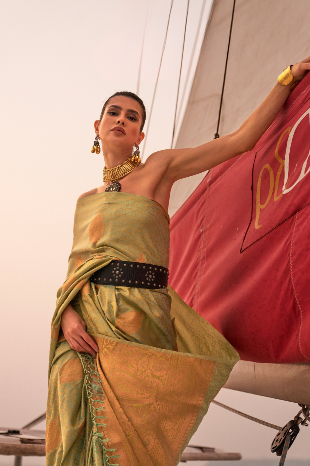 Satin Dual Tone Silk Saree with Elegant Sheen Finish