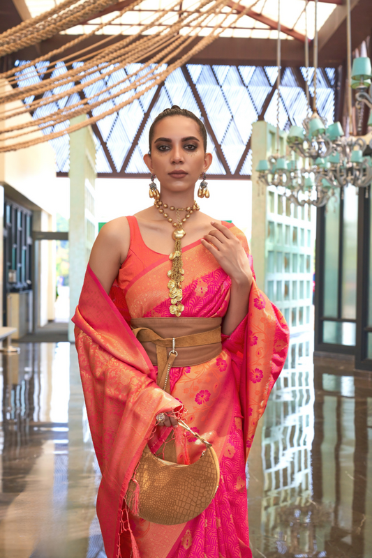 Timeless Woven Zari Silk Saree with Traditional Elegance