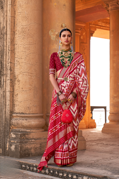 Ethnic Motif Zari Saree in Banarasi Weave Style