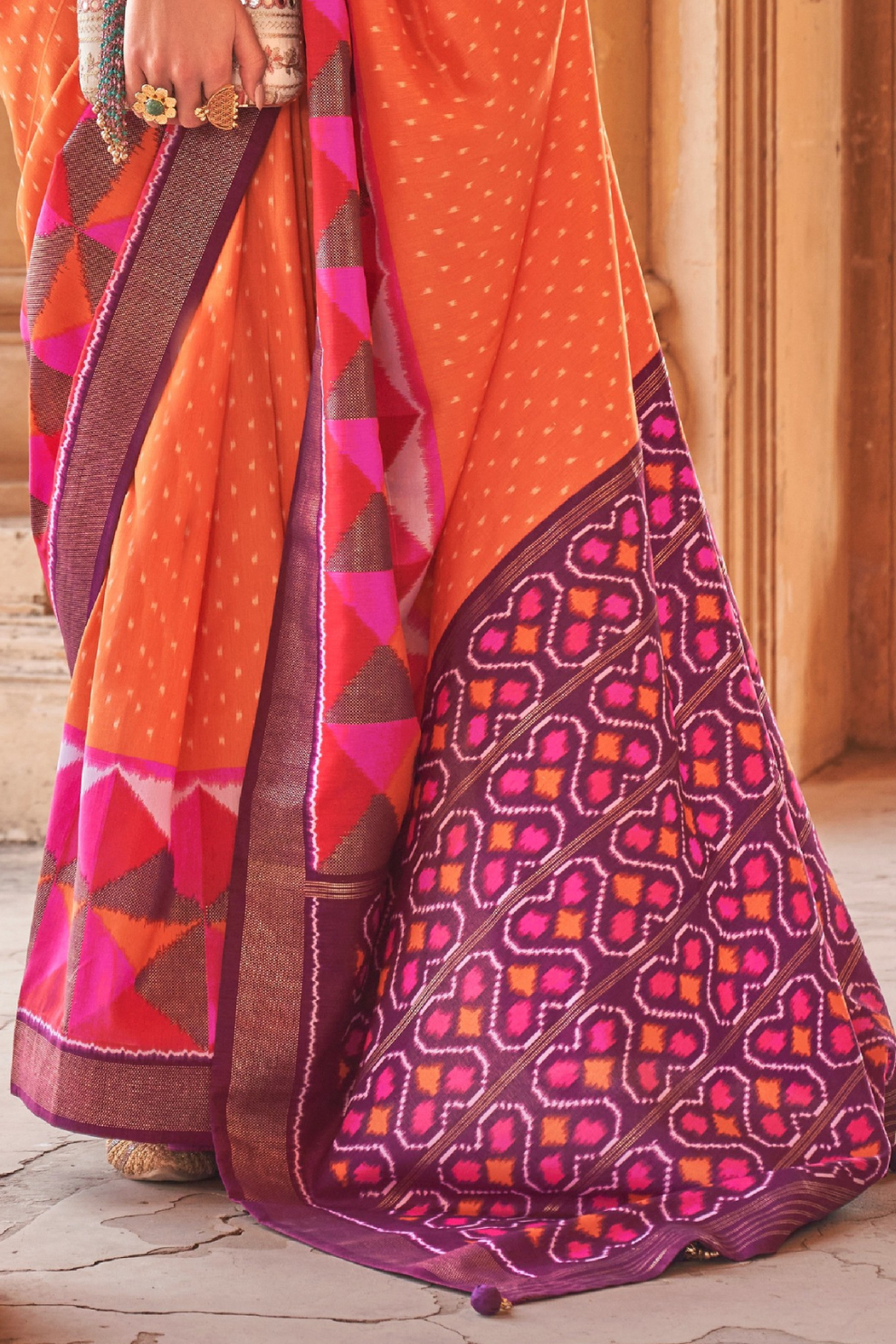 Ethnic Motif Zari Saree in Banarasi Weave Style