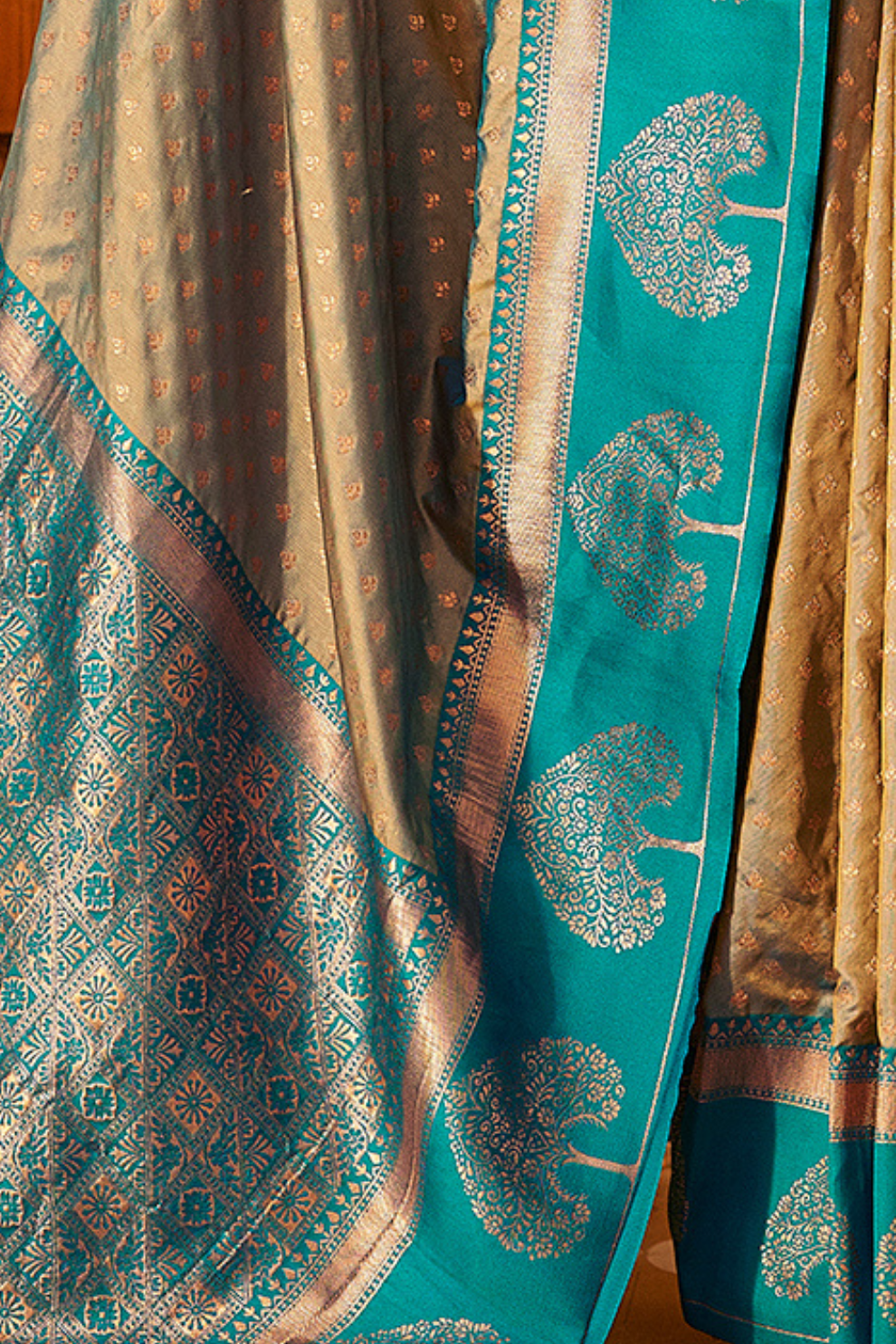 Soft Banarasi Paithani Saree with Copper Zari Weaving