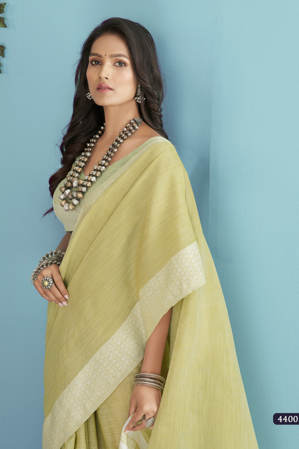 Soft Linen Silk Saree with Chikankari Weaved Border