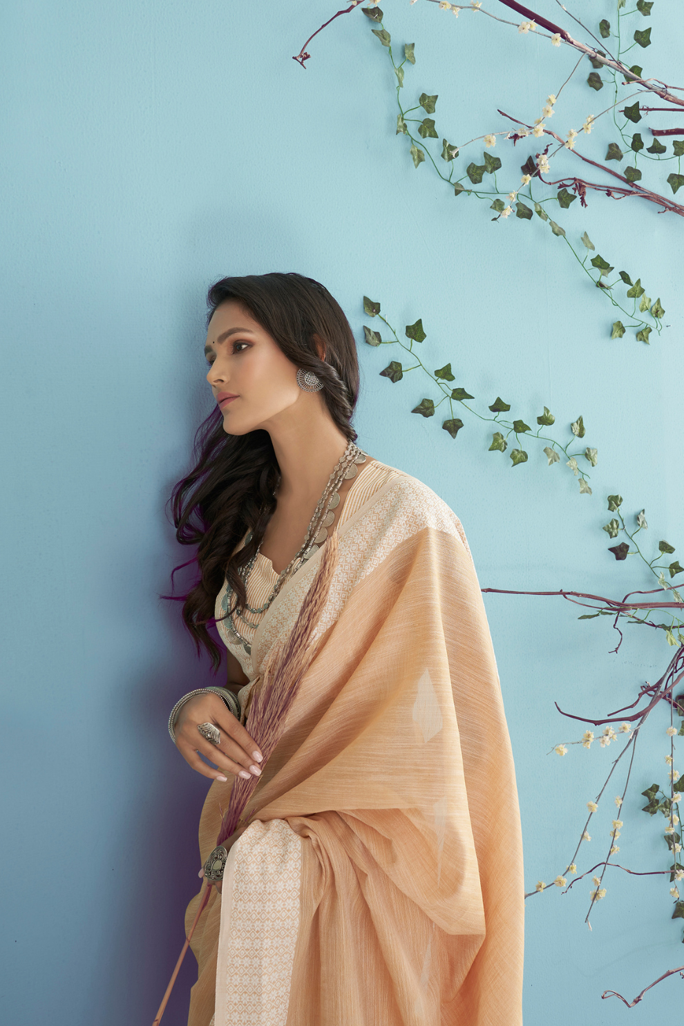 Soft Linen Silk Saree with Chikankari Weaved Border