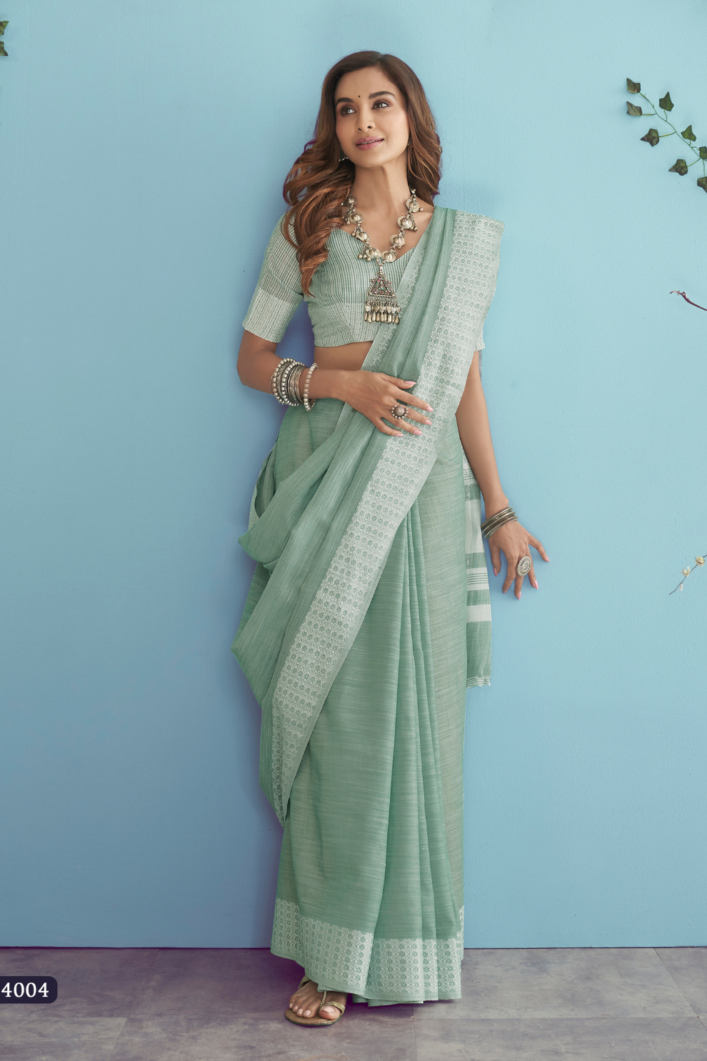 Soft Linen Silk Saree with Chikankari Weaved Border