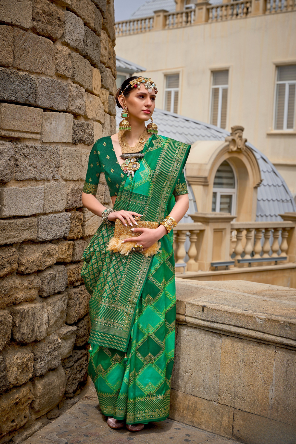 Graceful Aqua Effect Saree in Viscose Polyester Silk Fabric
