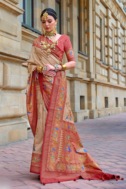 Graceful Saree in Superior Viscose Polyester Silk Fabric