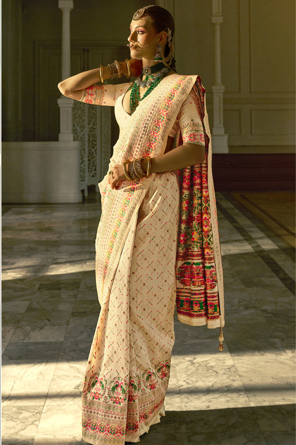 Traditional Banarasi Saree in Poly Viscose Silk with Meenakari Weave