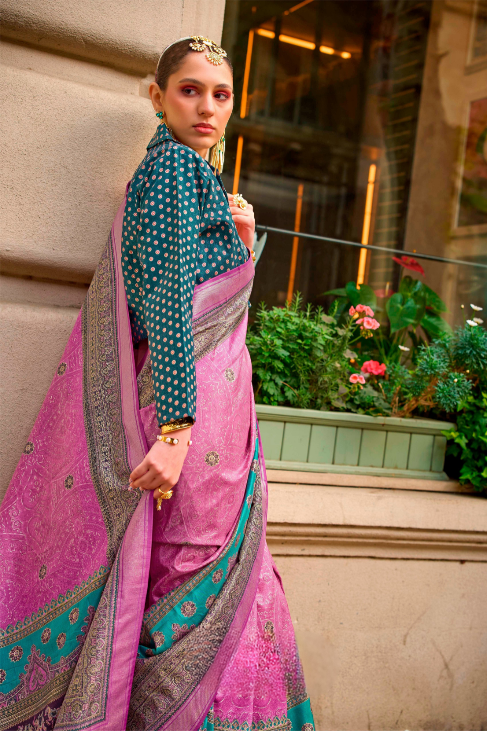 Elegant Shine Super Poly Viscose Silk Saree with Apoxy Finish - LaVante Fashion