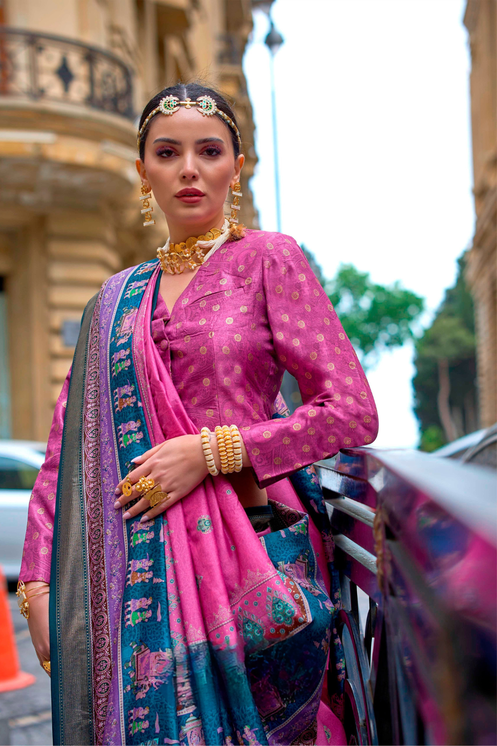 Elegant Shine Super Poly Viscose Silk Saree with Apoxy Finish - LaVante Fashion