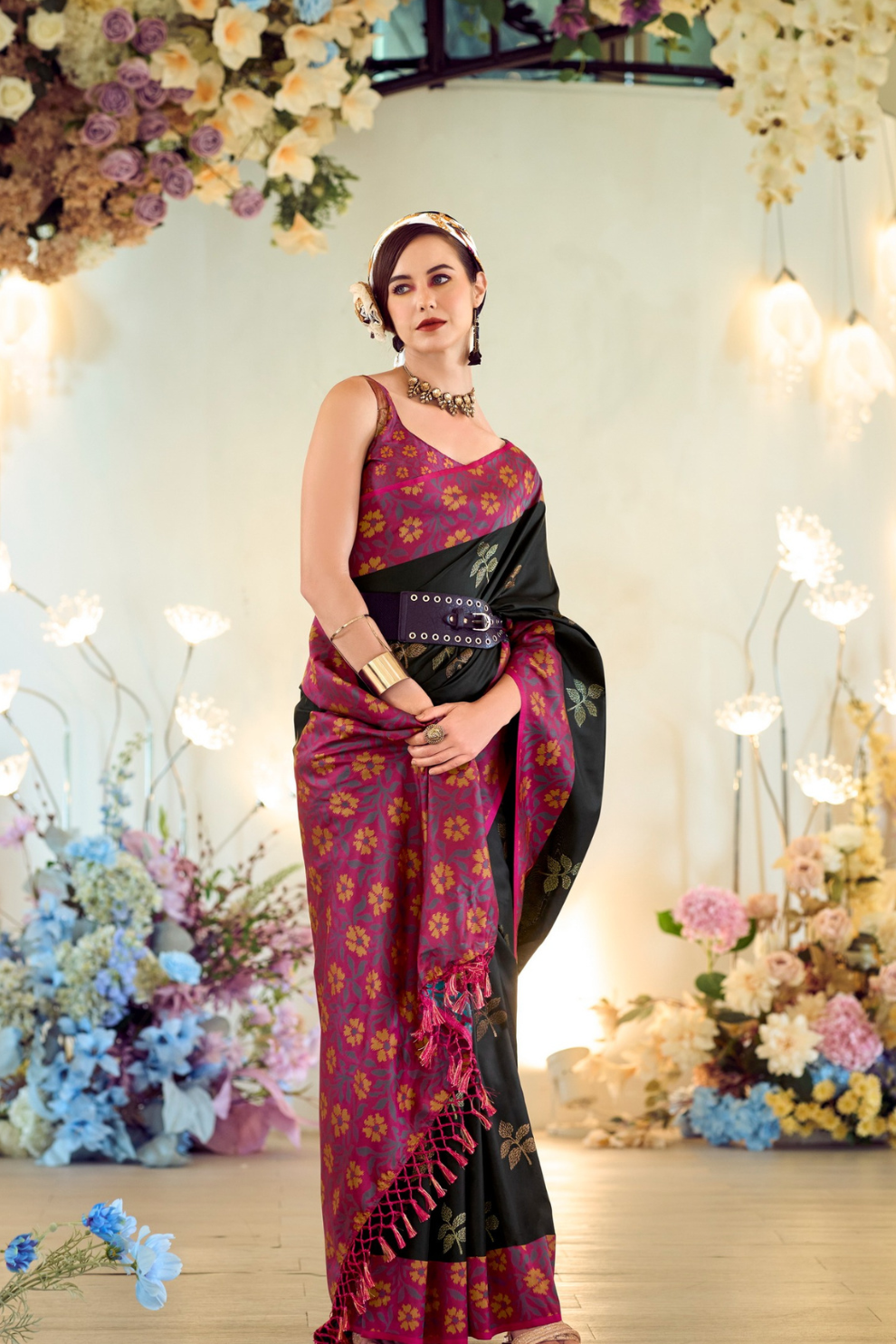 Soft Silk Saree with Traditional Ikkat Border - LaVante Fashion