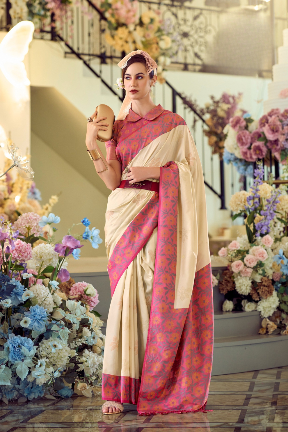 Soft Silk Saree with Traditional Ikkat Border - LaVante Fashion