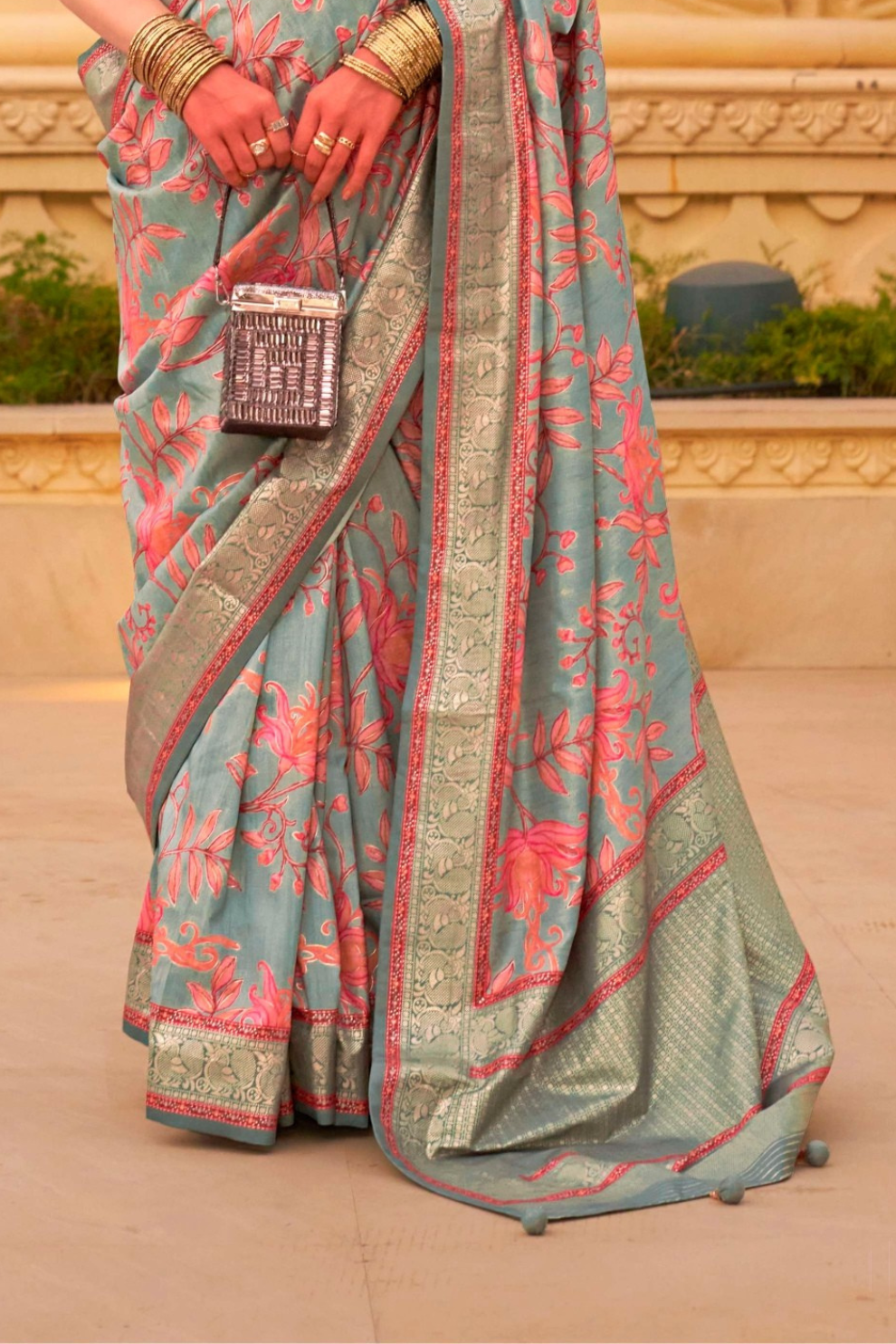 Elegant Digital Printed Art Silk Saree for Festive Occasions