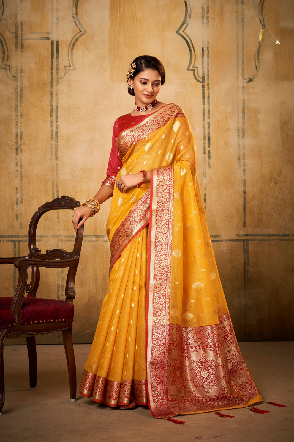 Tissue Silk Saree with Striking Contrast Border