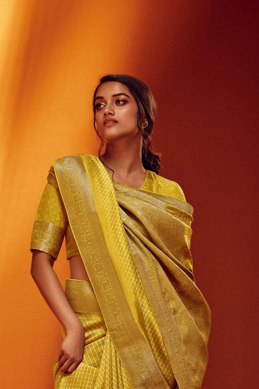 Viscose Woven Digitally Printed Saree with Elegant Blouse