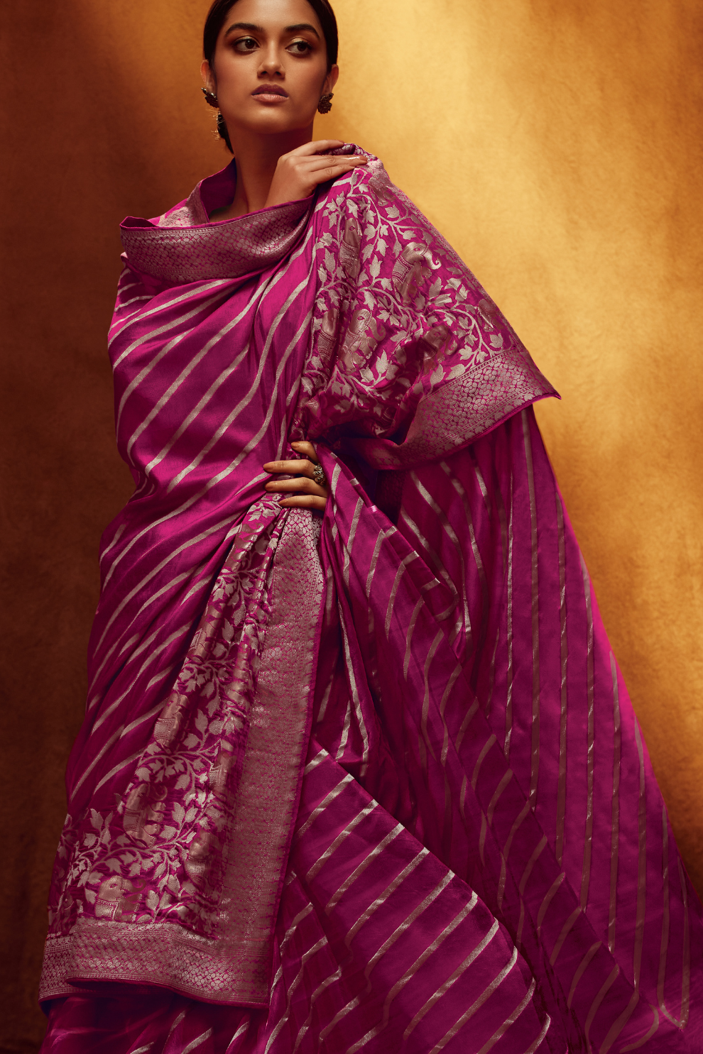 Soft Viscose Solid Saree with Blouse for Everyday Elegance