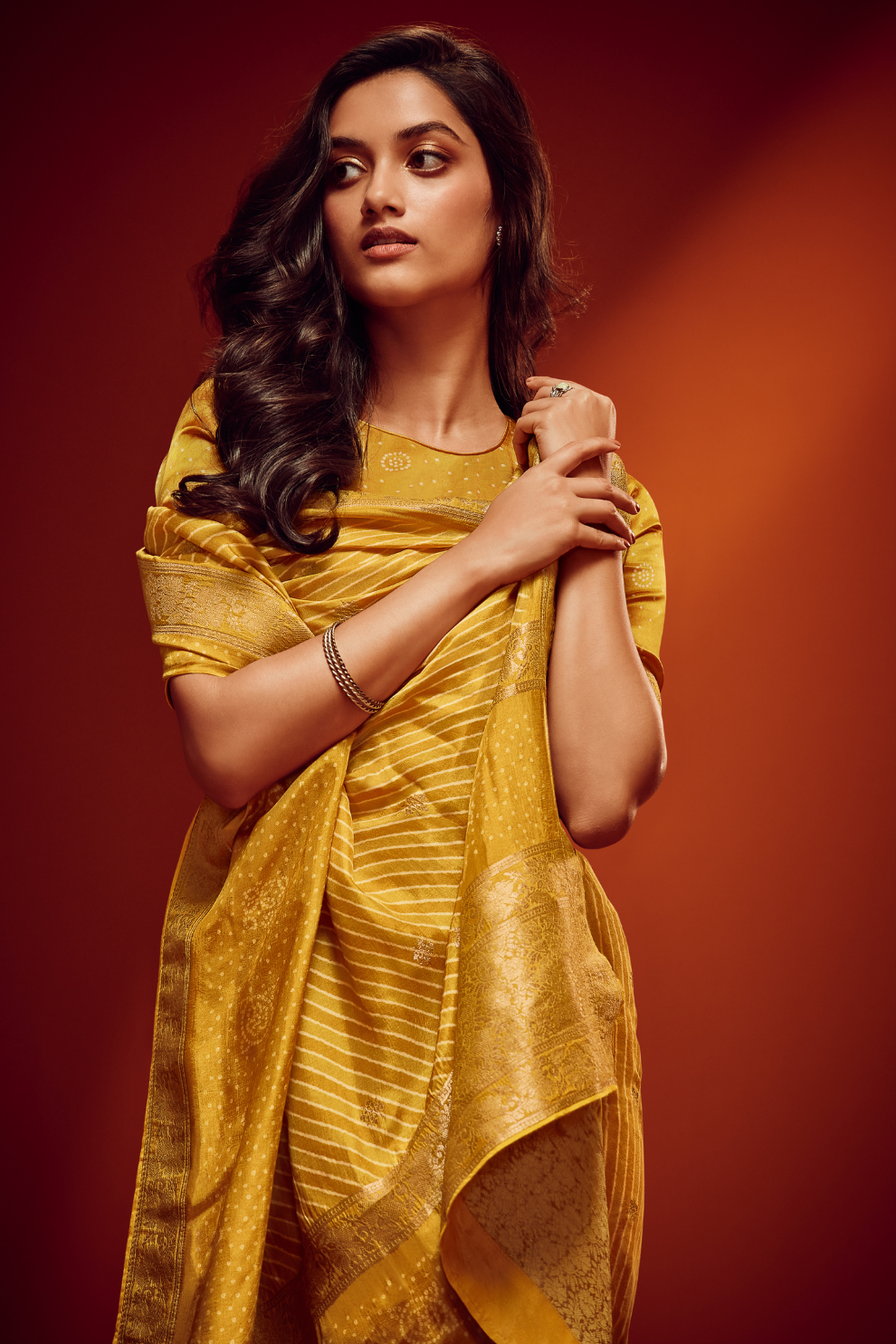 Graceful Woven Saree with Digitally Printed Blouse
