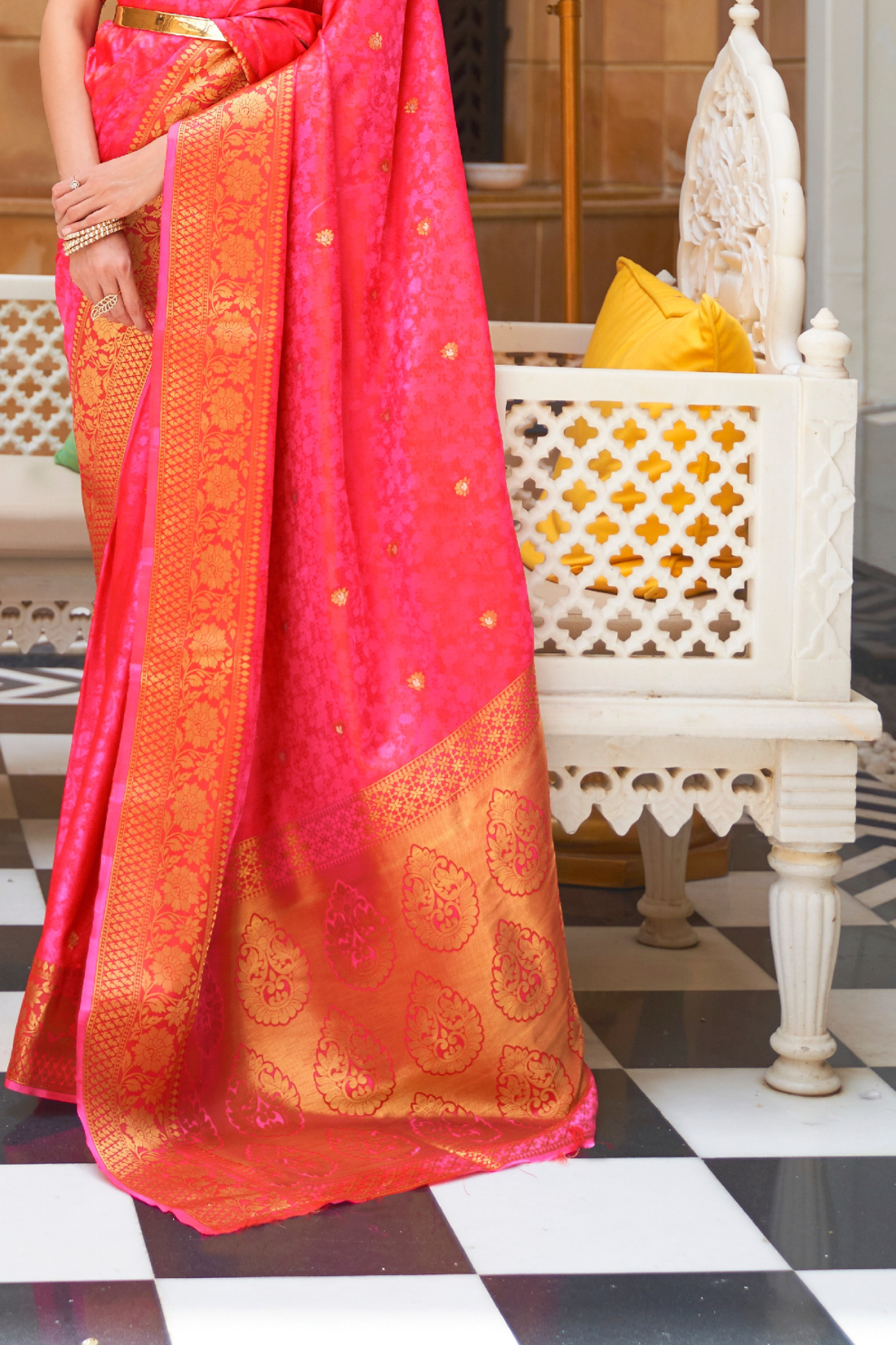 Designer Banarasi Silk Saree with Small Butti Zari Weaving