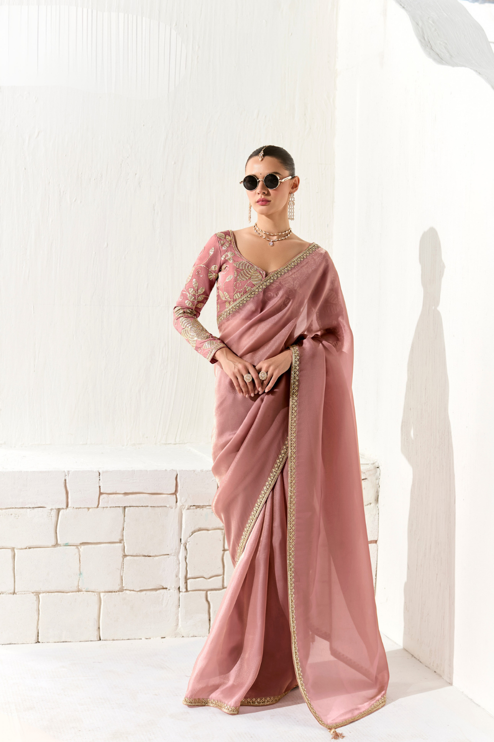 Tissue Silk Saree with Heavy Embroidered Border for Grand Occasions