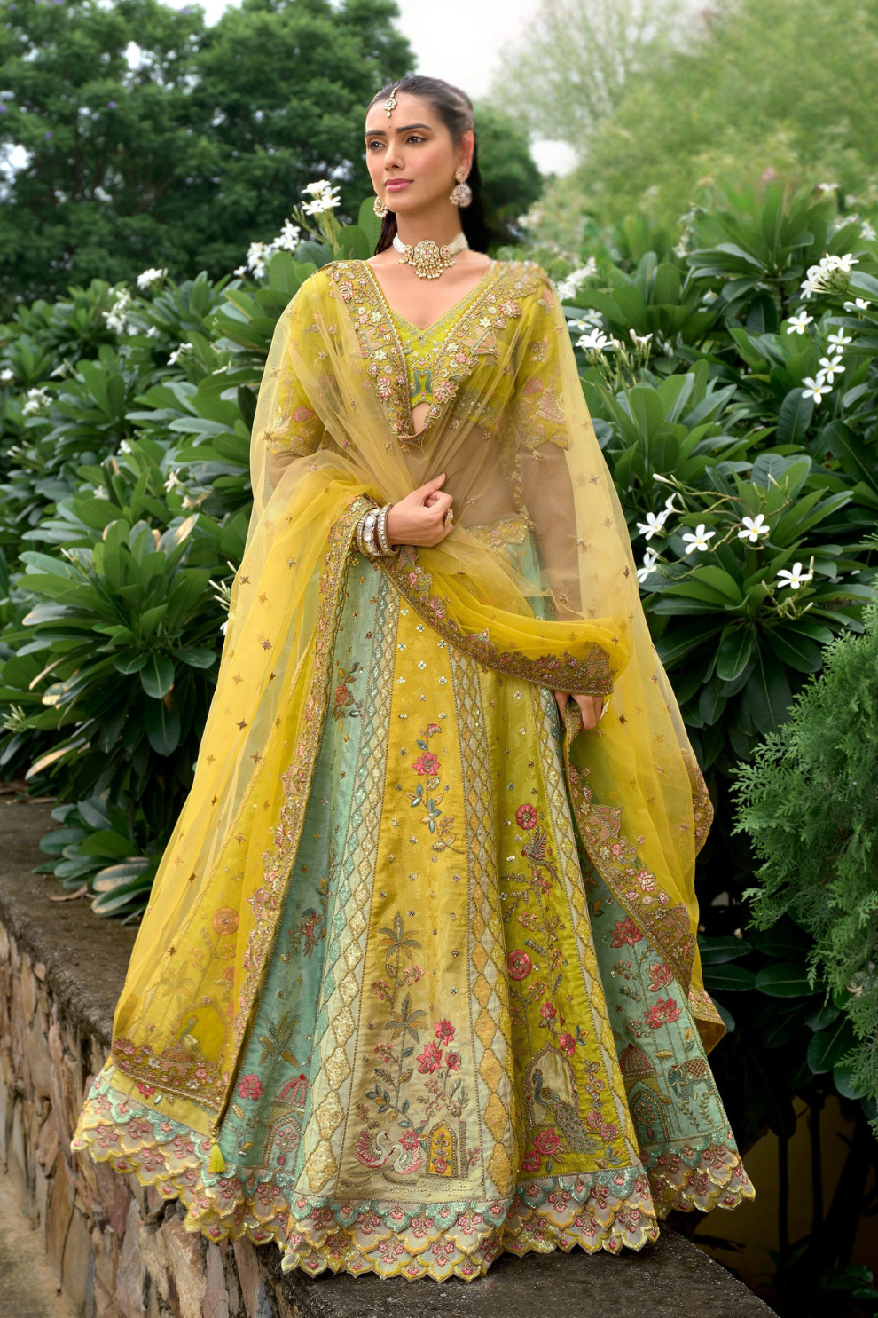 LaVanteFashiondesignersilklehengacholiwithmirrorworkforwedding_2 - LaVante Fashion