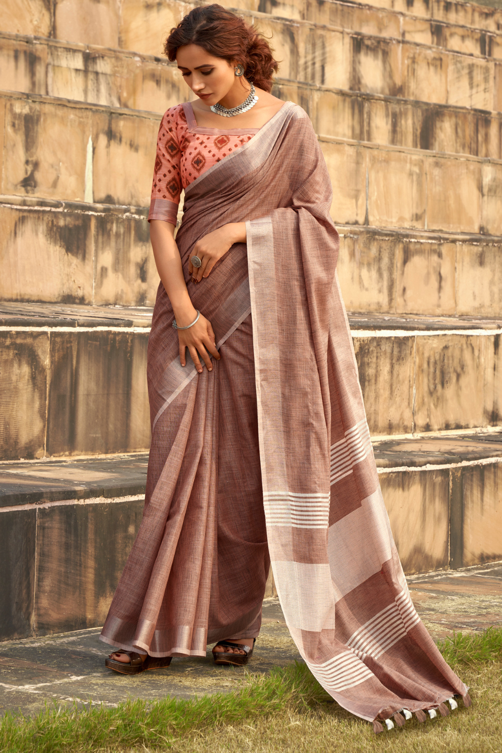 Soft Linen Silk Saree with Elegant Khadi Print