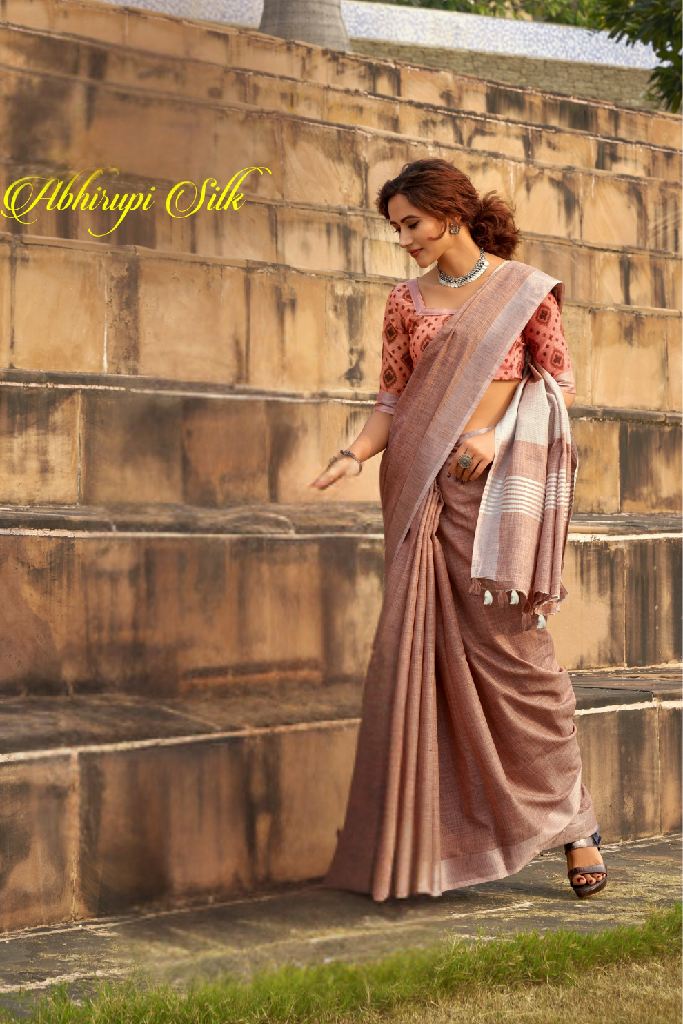 Soft Linen Silk Saree with Elegant Khadi Print
