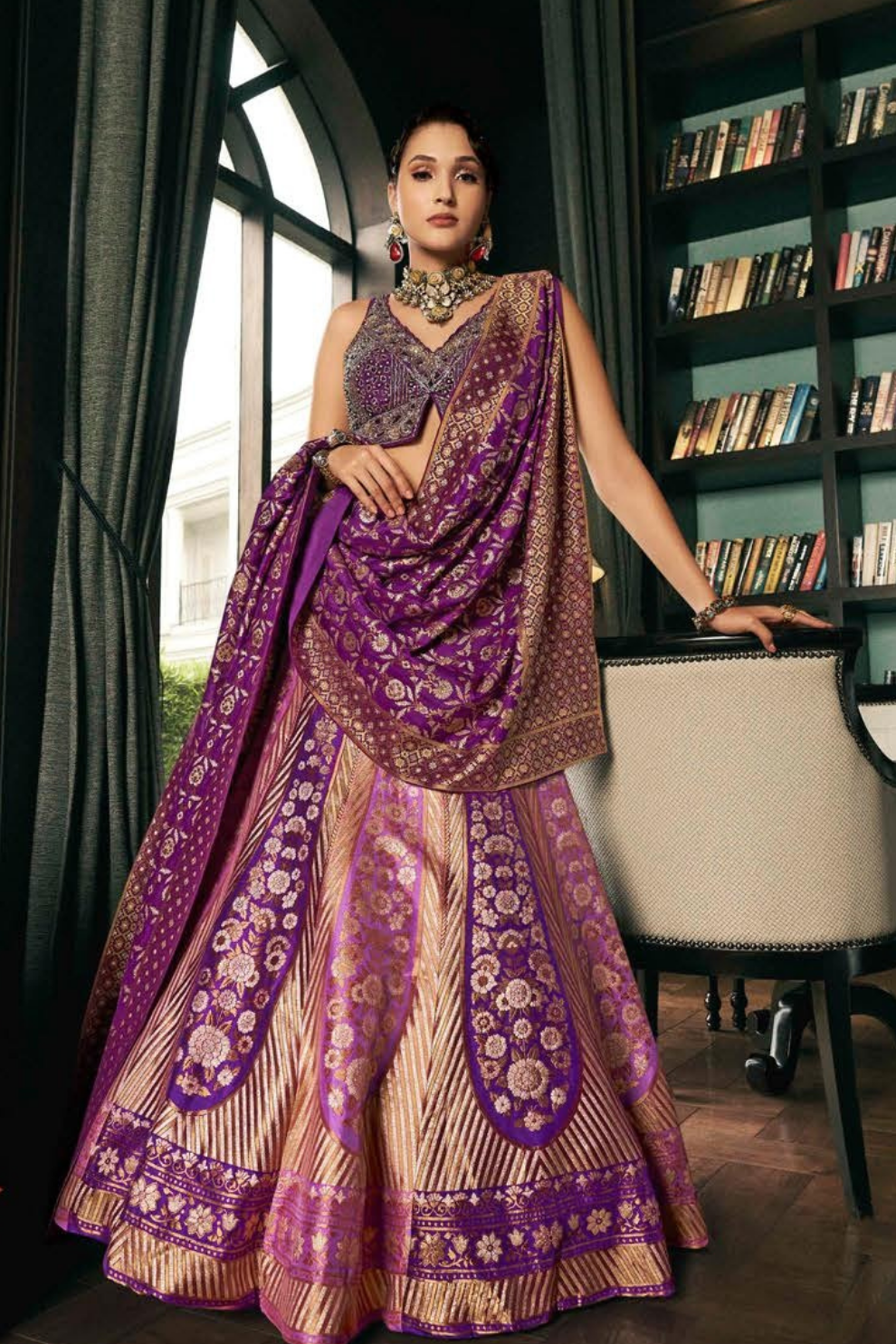 Lehenga Choli de seda de diseñador en color azul turquesa, lista para usar, con brillo y detalles de espejo