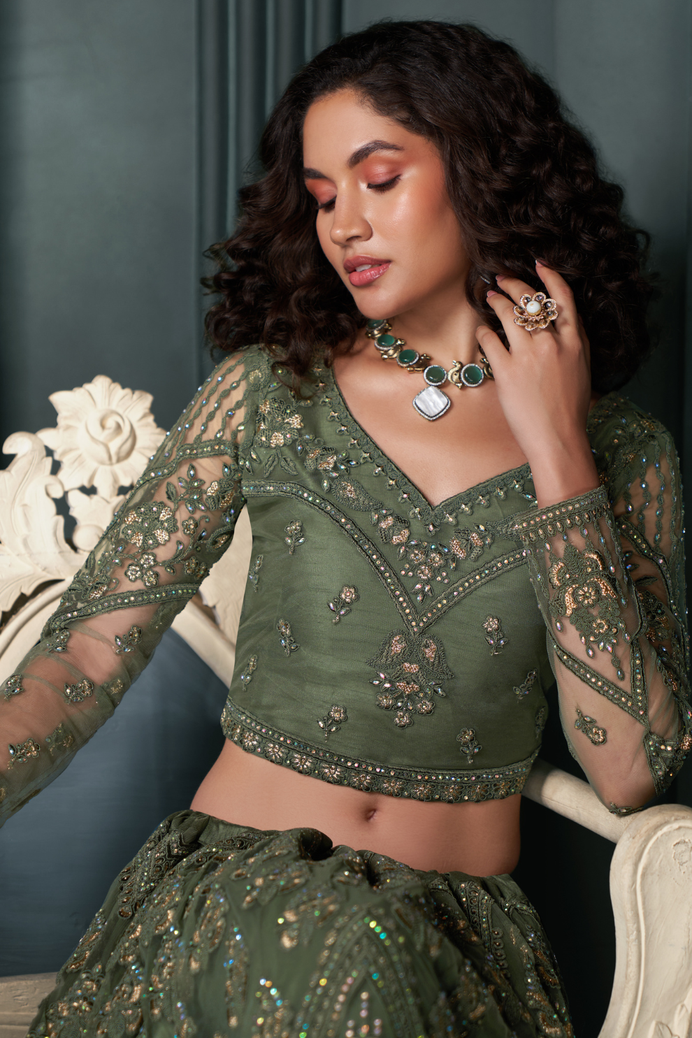 Lehenga Choli de seda de diseñador en color azul turquesa, lista para usar, con brillo y detalles de espejo