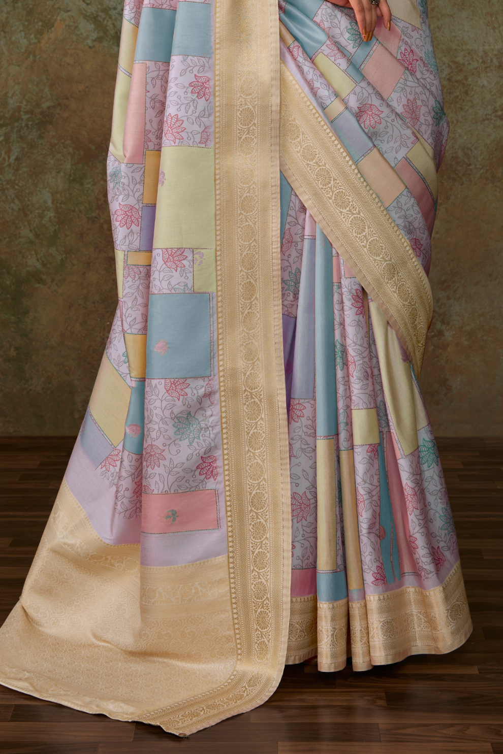 Elegant Soft Silk with Flowing Watercolor Print Design - LaVante Fashion