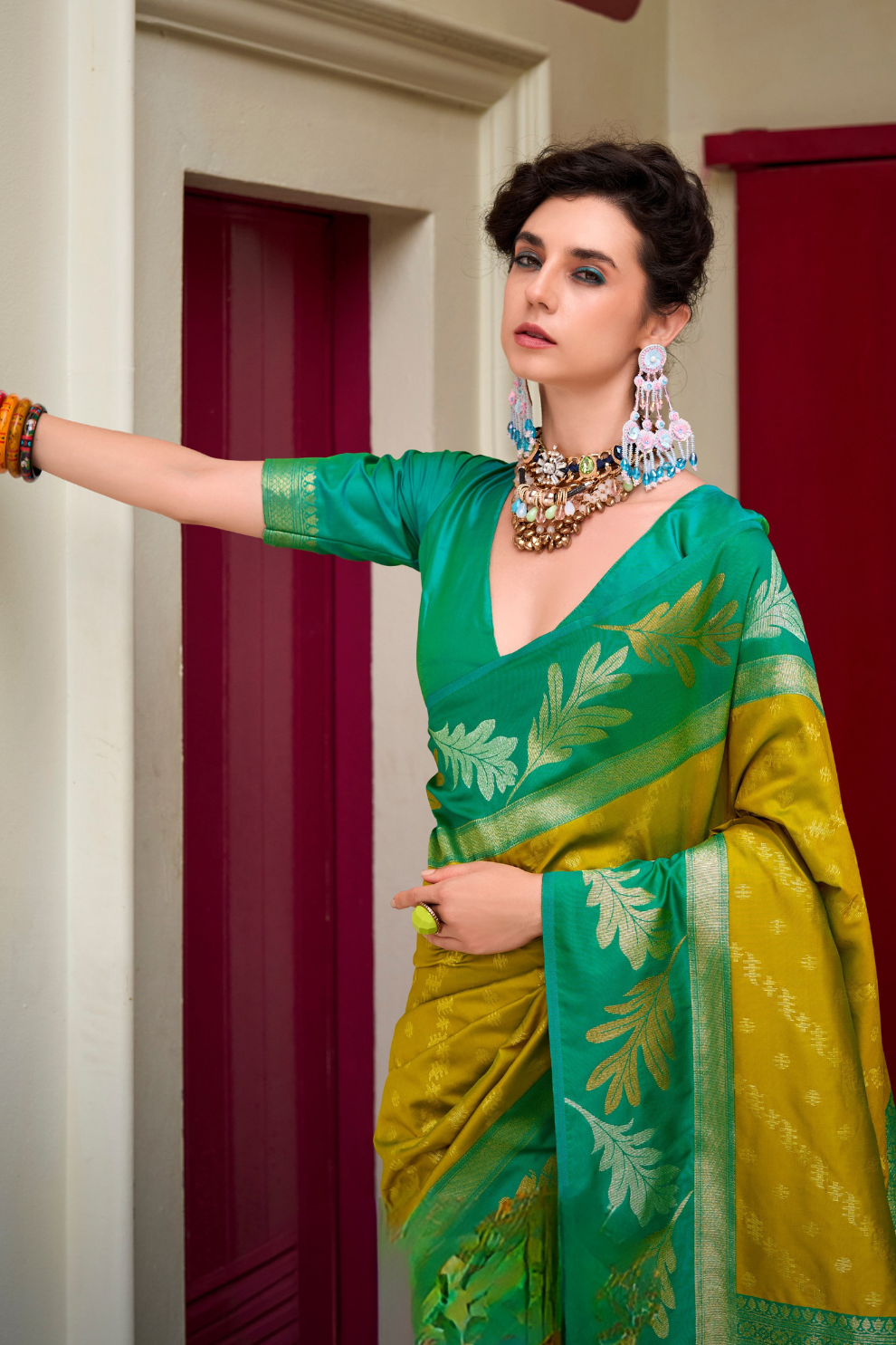 Pure Banarasi Soft Silk Saree with Traditional Weaving - LaVante Fashion
