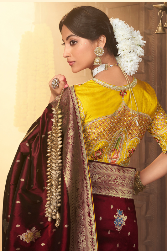 Pure Silk Weaving Saree with Fancy Fabric - LaVante Fashion