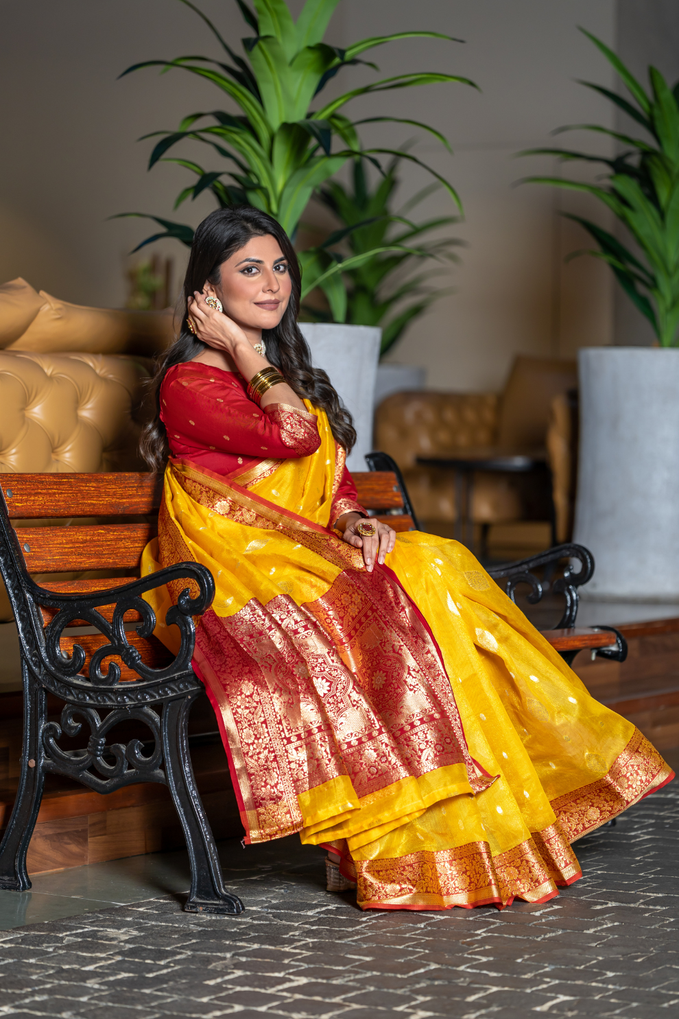 Tissue Silk Elegance Draped in a Striking Contrast Border