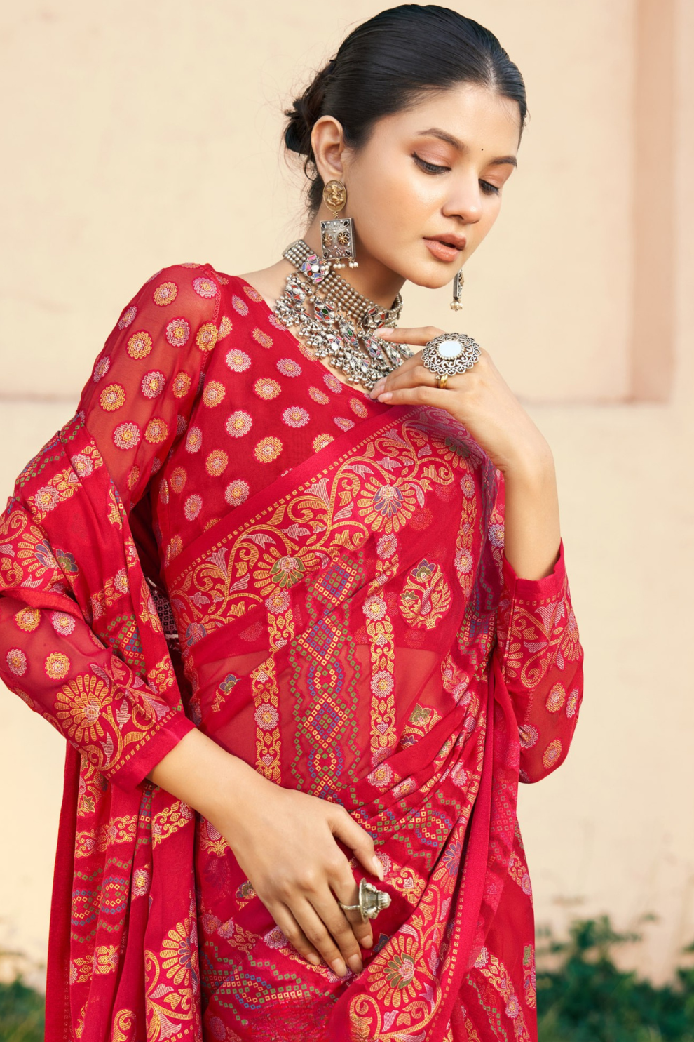 Polyester Viscose Georgette Saree With Luxuriously Soft Varnish Touch