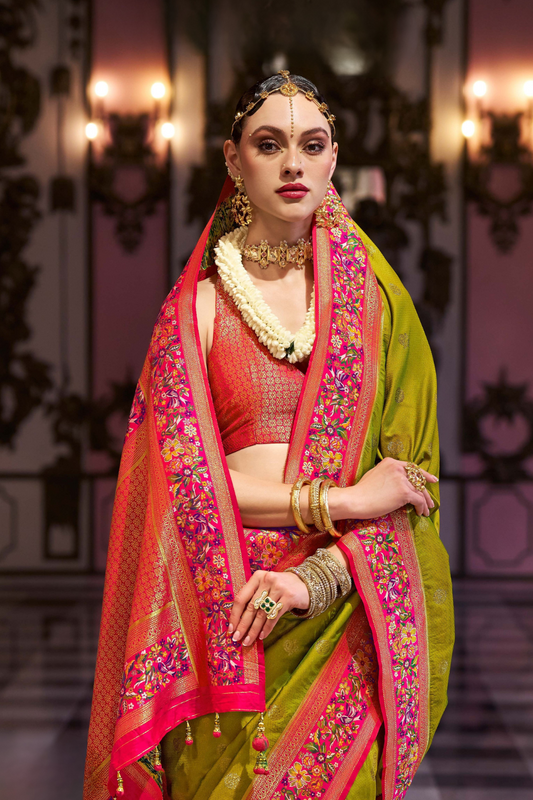 Super Banarasi P.V. Silk Saree with Jacquard Weaving Butti Work